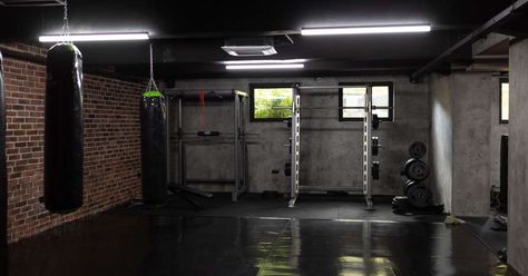 10 Tips for Designing a Home Gym in Your Unfinished Basement Unfinished Basement Gym Workout Rooms, Unfinished Basement Gym, Low Ceiling Basement, Home Gym Basement, Designing A Home, Basement Gym, Home Gym Decor, Men's Journal, Workout Space