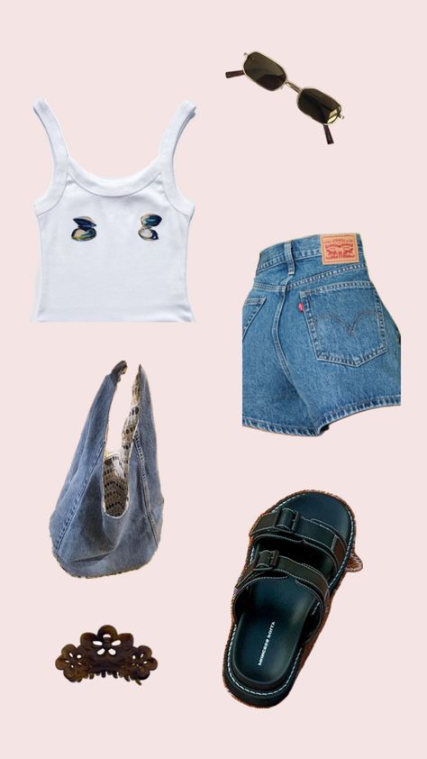 Outfit for warm summer weather Humid Weather Outfit, Mood Clothes, Humid Weather, Summer Weather, During The Day, Summer Outfit, Warm Weather, Summer Outfits, Outfit Ideas