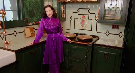 If You Watch Anything Today, Please Let It Be Dita Von Teese's Truly Over-the-Top Home Tour Dita Von Teese Home, Christine Mcconnell, Aga Stove, Big Challenges, Idda Van Munster, Victorian House Interiors, Airy Bedroom, Art Deco Bar, Tudor Style Homes