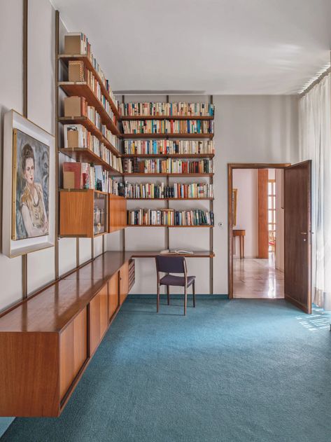 Inside Casa Borsani - The New York Times Modernist Interior, Osvaldo Borsani, Bookcase Design, Modular Shelving, Decoration Inspiration, Home Library, 인테리어 디자인, Italian Design, Bookshelves