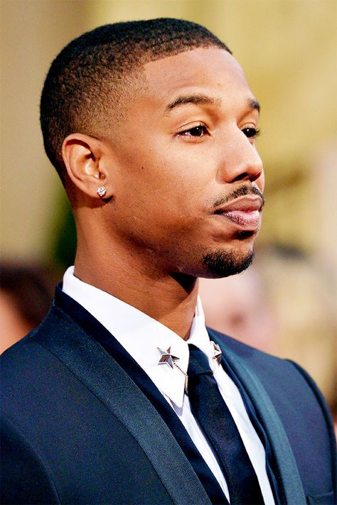 Black Buzz Cut Man, Keith Powers Haircut, Michael B Jordan Haircut, Low Haircut Black Men, Buzz Cut Men Black, Buzz Cut Black Man, Fresh Haircuts For Men, Black Man Haircut, Short Haircuts For Black Men