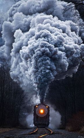 Engineer And Self-Taught Photographer Travels Through The USA Photographing Old Trains Steam Trains Photography, Blurred Background Photography, Blue Background Images, Love Background Images, Train Art, Train Photography, Old Trains, New Background Images, Iphone Background Images