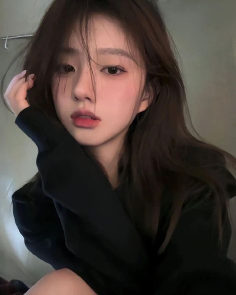 Doe Eye Makeup, Korean Picture, Korean Photo, Real Girls, Cute Selfie Ideas, Pretty Selfies, Ulzzang Girl, Pretty Face, Aesthetic Girl