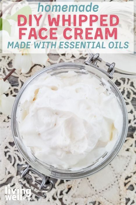 Homemade Face Cream Recipes, Whipped Face Cream, Face Cream Diy, Diy Night Cream, Dry Skin Diy, Homemade Lotion Recipe, Face Cream Recipe, Diy Face Cream, Diy Face Moisturizer