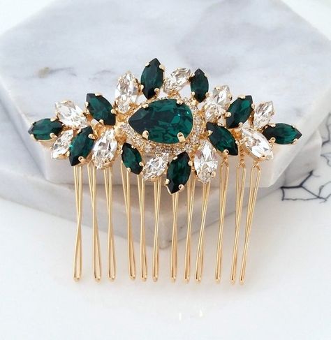 Emerald Hair Combbridal Hair Combemerald Hair Combwedding | Etsy Emerald And Gold Wedding Jewelry, Emerald Green Earrings Wedding, Emerald And Gold Wedding Theme, Emerald Bridal Jewelry, Emerald Wedding Jewelry, Emerald Wedding Decor, Emerald Green Wedding Theme, Emerald Hair, Dark Green Wedding