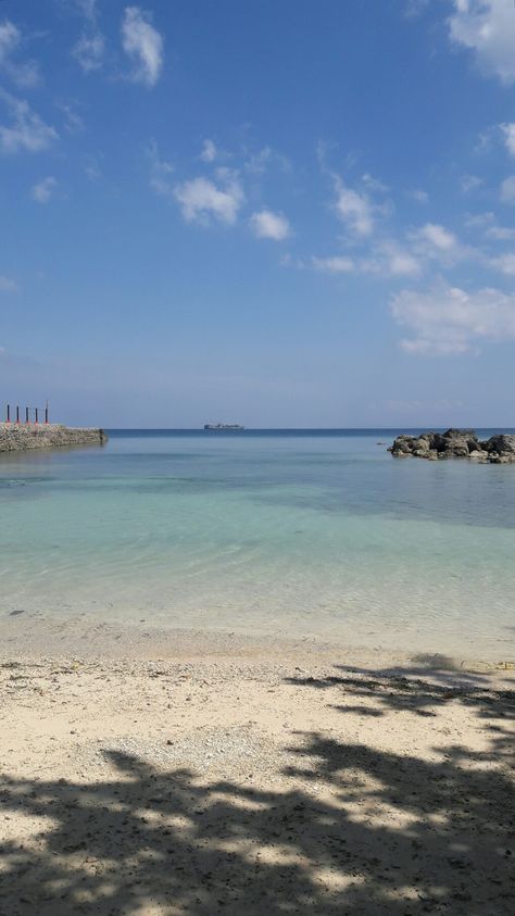 Sogod Beach - Cebu Alcohol Pictures, Beach Video, Anime Smile, Beach Swim, Jewelry Organizer Box, Ig Stories, Cebu, Jewelry Organizer, Beautiful Places