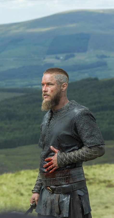 Ragnar Lothbrok Haircut, Earl Ragnar, King Ragnar Lothbrok, Vikings Lagertha, Viking Wallpaper, History Channel Vikings, History Wallpaper, Ragnar Lothbrok Vikings, Viking Quotes