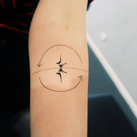 Spinning top and its mirrored reflection tattoo by artist Cholo Spinning Top Tattoo, Reflection Tattoo, Tattoos Fine Line, Melbourne Tattoo, Line Artist, Movie Tattoos, Small Hand Tattoos, Old Tattoos, Top Tattoos