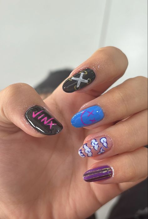 #nails #arcane Vi Arcane Nails Design, Arcane Nail Art, Jinx Inspired Nails, Jinx's Nails Arcane, Arcane Nails Design, Jinx Nails Arcane, Arcane Inspired Nails, Jinx Nails, Vi Nails