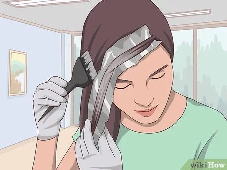 3 Ways to Put Streaks in Your Hair at Home - wikiHow Ways To Dye Your Hair, Highlight Your Own Hair, Diy Highlights Hair, Hair Dye Techniques, Violet Highlights, Hair Color Placement, Hair Light Brown, Peekaboo Hair Colors, Purple Hair Highlights