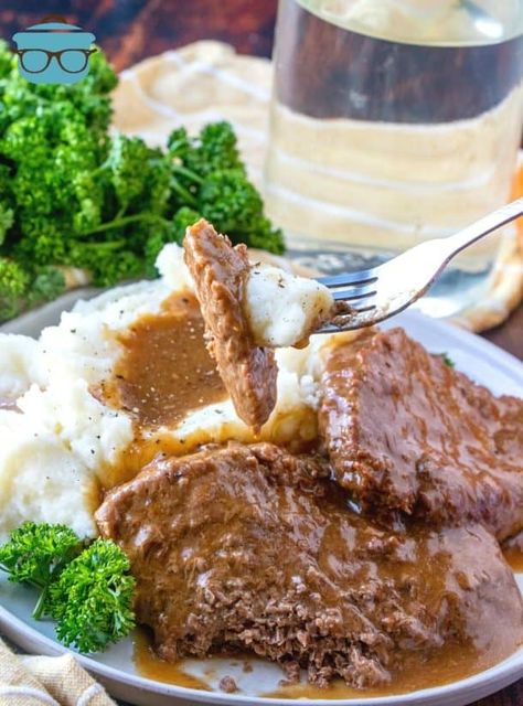 This Instant Pot Cubed Steak and Gravy comes out so tender thanks to the quick work of the pressure cooker and it makes its own gravy! Instapot Cube Steak And Brown Gravy, Instant Pot Cubed Steak And Gravy, Canned Soup Recipes, Instant Pot Cube Steak, Crock Pot Cubed Steak Recipes, Cubed Steak And Gravy, Cube Steak Crock Pot Recipes, Crock Pot Cube Steak, Crockpot Steak Recipes