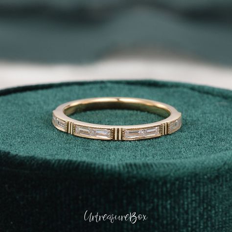 Baguette Cut Moissanite Wedding band Women Rose Gold Straight Wedding band Vintage Baguette Diamond Stacking Ring Anniversary Gift Milgrain * Order Service: Engraving/Rush Order/ Shipping Upgrade/ Size Upgrade/ 18K or Platinum upgrade https://www.etsy.com/listing/889751602/ Jewelry Details: * Accents: Moissanite or Natural Diamond * Weight: about 0.48ct  * Size: 3*1.5mm each  * Band wide: 1.9mm * Natural Diamond: * Color & Clarity: H, SI * Moissanite: Colorless * Metal Type: Solid 14k yellow gol 1920s Wedding Band, Platinum Engagement Ring With Gold Wedding Band, Art Deco Ring Stack, Gold Diamond Rings For Women, Wedding Ring Baguette, Wedding Band Stack, Emerald Cut Wedding Band, Vintage Wedding Bands, Milgrain Wedding Band