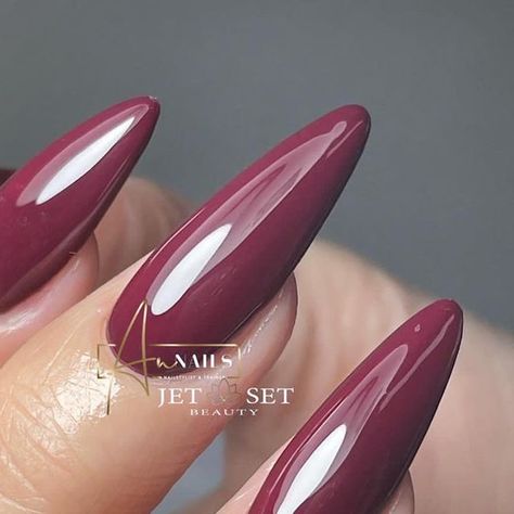 Jet Set Beauty GmbH on Instagram: "Chianti 🔥 @annailz @jet_set_beauty_nails #rednails #rednails❤️ #rednails💅 #nailsnailsnails" October 10, Beauty Nails, Jet Set, Nails, Beauty, Instagram