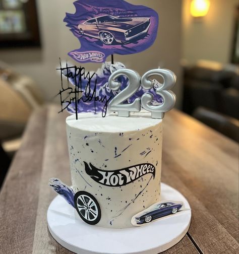 Hot Wheels cake for a car enthusiast 😁 Vanilla cake, with a vanilla cream cheese buttercream and raspberry filling. Wheels Cake, Hot Wheels Cake, For My Bf, Vanilla Cream Cheese, Cream Cheese Buttercream, Bf Love, Mini Cakes Birthday, Raspberry Filling, Vanilla Cream