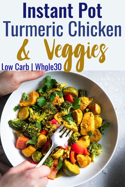 Keto Instant Pot Turmeric Chicken and Vegetables -  a 300 calorie, easy, quick and healthy meal with bold flavor and anti-inflammatory properties! It's paleo friendly, whole30 and low carb too! | #Foodfaithfitness | #Paleo #Whole30 #Lowcarb #Glutenfree #Instant Pot Instant Pot Anti Inflammation, Inflammatory Meals, Turmeric Chicken, Keto Instant Pot, Anti Diet, Macro Recipes, Fennel Recipes, Ayurveda Recipes, Inflammatory Recipes