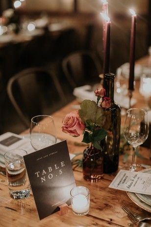 Speakeasy Wedding Reception, Speakeasy Wedding Theme, Wine Bar Wedding, Modern Speakeasy, Speakeasy Style, Wedding Styles Themes, Speakeasy Wedding, Speakeasy Decor, Speakeasy Party