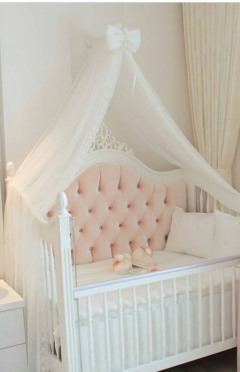 Luxury Baby Nursery, Princess Crib, Luxury Baby Room, Nursery Interior Design, Girl Apartment Decor, Princess Nursery, Baby Room Themes, Girl Nursery Room, Baby Room Inspiration