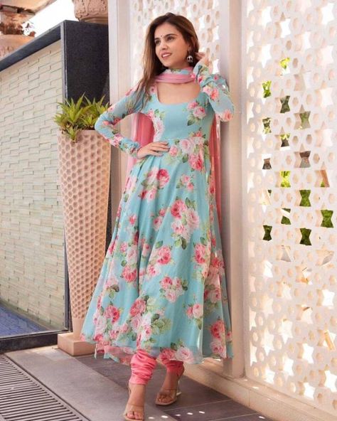 Frock Designs For Women, Chudidhar Designs, Shiva Tandav, Frock Models, Simple Kurta, Dust Bin, Simple Frock Design, Stylish Kurtis Design, Frock Designs