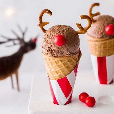 Cafe Ice Cream, Christmas Ice Cream, Holiday Ice Cream, Churn Ice Cream, Ice Cream Photography, Aussie Christmas, Cream Candy, No Churn Ice Cream, Cling Wrap