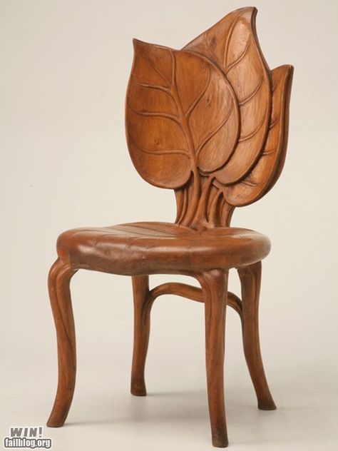 carved leaf chair Arte Art Deco, Sculptural Chair, Art Nouveau Furniture, Antique Chairs, Deco Furniture, Funky Furniture, Art Deco Furniture, Estilo Art Deco, Wooden Chair