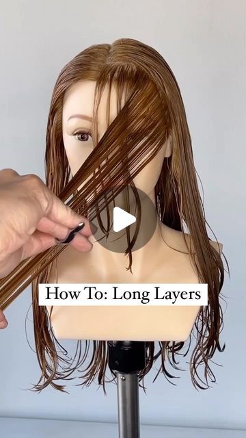 Diy Hair Layers, Diy Haircut Layers, Long Hair Diy, Hair Cut Guide, Wolfcut Long, Layered Haircuts With Bangs, Wolfcut Hair Long, Haircuts For Long Hair With Layers, Easy Hair Cuts