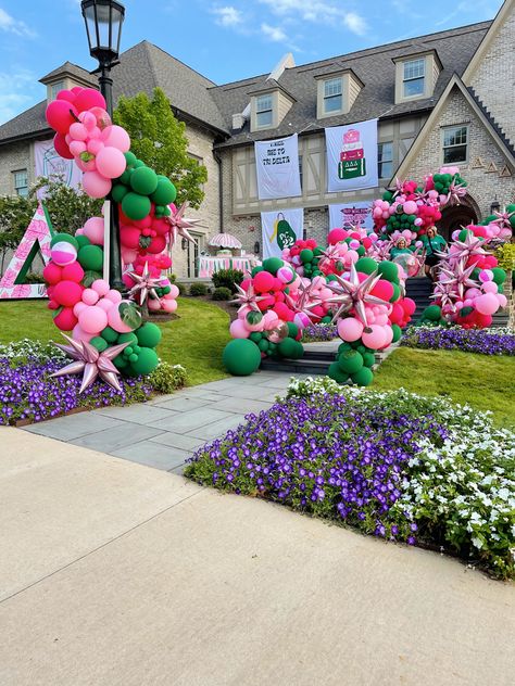 Hotel Bid Day Theme, Beverly Hills Hotel Bid Day, Beverly Hills Bid Day, Sorority Recruitment Decorations, Sorority Decor, Recruitment Decorations, Sorority Decorations, Recruitment Themes, Sorority House