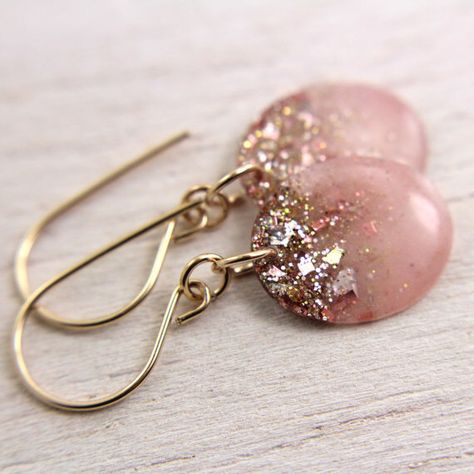 H Nail Polish Jewelry, Easy Diy Jewelry, Glitter Earrings, Fashion Diy, Diy Schmuck, Pretty Earrings, Pink Earrings, Bijoux Diy, Pretty Jewellery