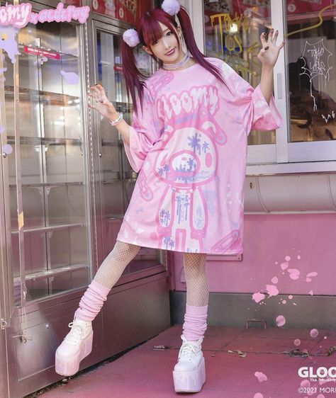 Menhera Fashion Outfit, Menhera Aesthetic Outfit, Yami Kawaii Outfit Ideas, Yamikawaii Outfit, Yamikawaii Fashion, Yumekawaii Aesthetic, Pikarin Shiina, Gurokawaii Fashion, Yamikawaii Aesthetic