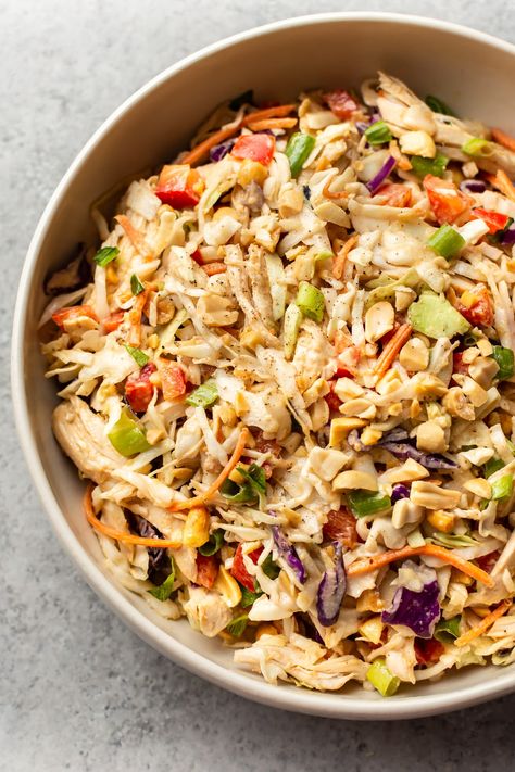 Recipes Peanut Butter, Asian Chicken Salad, Salt Lavender, Thai Chicken Salad, Thai Salads, Peanut Dressing, Chicken Salad Recipe, Asian Chicken, Thai Chicken