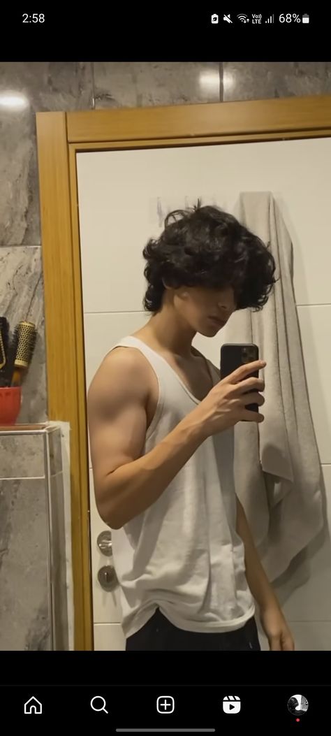 Armpit Hair Length, Chubby Boy Aesthetic, Cute Chubby Guys, Guys With Black Hair, Chubby Boy, Hair Mirror, Workout Pics, Chubby Guy, Guy Haircuts Long