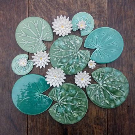 Air Dry Clay Coasters, Clay Coasters, Pottery Coasters, Diy Air Dry Clay, Clay Diy Projects, Diy Ceramic, Clay Crafts Air Dry, Soyut Sanat Tabloları, Pottery Crafts