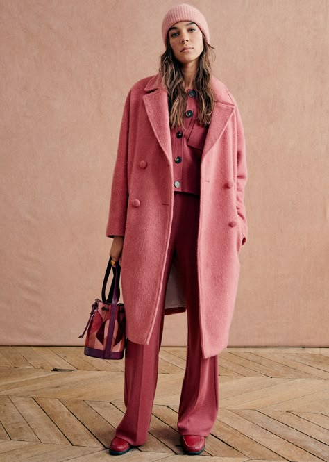 Johnson Coat - Black - Wool - Sézane Mode Mantel, Mode Rose, Look Rose, Knee Length Coat, Pink Coat, Winter 2022, Colourful Outfits, Winter 2023, Mode Inspiration