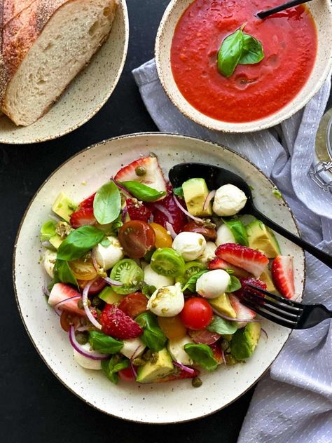 This tomato bocconcini salad ticks all the boxes. Quick 15 minutes, no cooking involved, and refreshingly delicious. Showcasing all the fresh produce of summer with bocconcini cheese, tomatoes, basil, strawberries and avocado mingled with a punchy caper vinaigrette. Tomato Bocconcini Salad, Caper Vinaigrette, Bocconcini Salad, Snap Pea Salad, How To Cut Avocado, Fresh Summer Salad, Cut Strawberries, Vinaigrette Salad, Leafy Green Salads