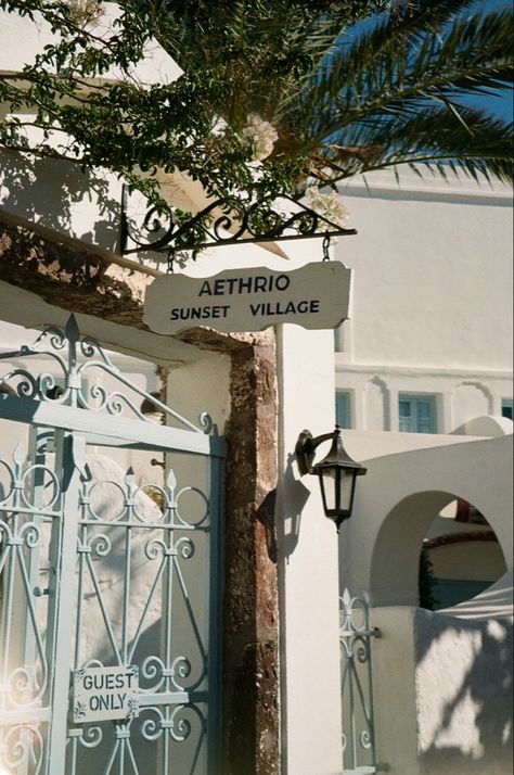 Greece Summer, Greece Santorini, Santorini Greece, Photography Travel, European Summer, On Film, Film Aesthetic, Travel Inspo, 35mm Film