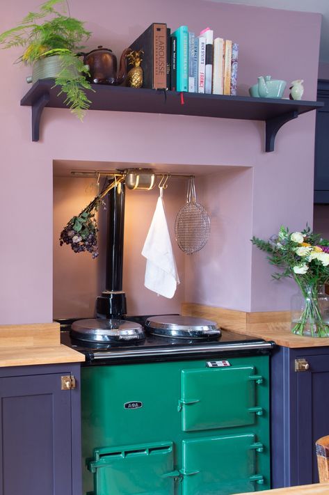 Purple Green Kitchen, Pink And Purple Kitchen, Purple Kitchens, Purple And Green Kitchen, Light Purple Wall, Purple Kitchen Walls, Lilac Kitchen, Purple Kitchen Cabinets, Pink Fridge