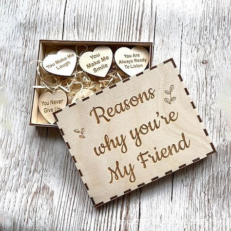 Friendship Messages, Sorry Gifts, You Are My Friend, Wooden Cards, Christmas Hearts, Cadeau Diy, So Creative, Wood Gifts, Friendship Gifts