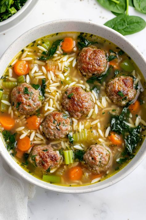 Easy Italian Wedding Soup, Pasta And Veggies, Meatballs Pasta, Italian Wedding Soup Recipe, Wedding Soup, Italian Soup, Small Pasta, Savory Soups, Easy Italian