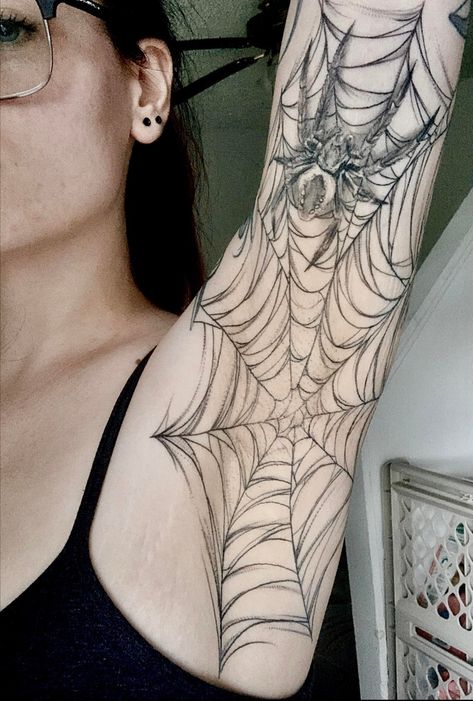 Arm Pit Tattoo, Tattoo Spiderweb, Pit Tattoo, Armpit Tattoo, Pretty Hand Tattoos, Sick Tattoo, Wicked Tattoos, Arte Punk, Chest Piece Tattoos