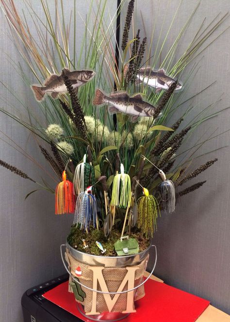 Gifts Baskets For Men, Fishing Gift Basket, 60th Birthday Ideas For Dad, Birthday Gifts For Dad, Gravesite Decorations, Gifts Baskets, Fishing Birthday Party, Men Fishing, Baskets For Men