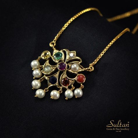 Sultan- Custom Designed Handmade Fine Jewellery Diamond Pendants Designs, Antique Gold Jewelry Indian, Gold Earrings Wedding, Gold Jewelry Simple Necklace, Handmade Gold Jewellery, Gold Necklace Indian Bridal Jewelry, Fine Gold Jewelry, Antique Jewelry Indian, Gold Pendant Jewelry