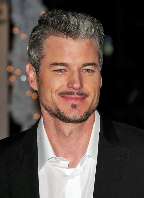 Eric Dane you silver fox you Eric Dane Greys Anatomy, Grey's Anatomy Mark, Greys Anatomy Men, Marley And Me, Mark Sloan, Eric Dane, Face References, Medical Drama, George Clooney