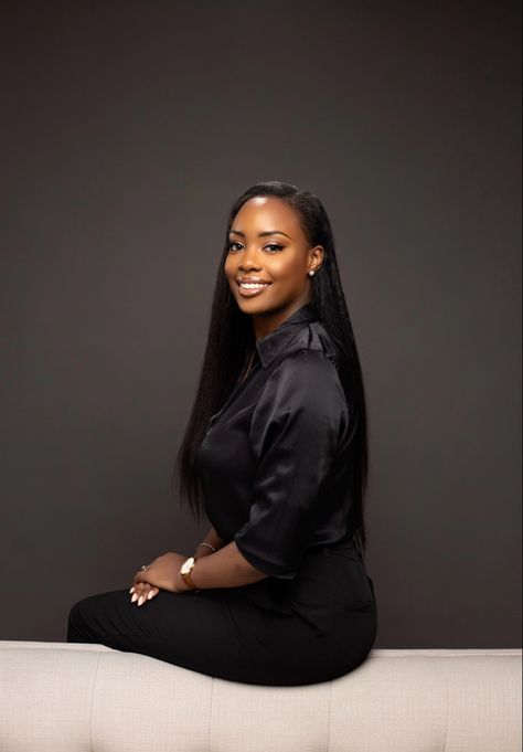 Classy corporate Photoshoot for black women Photoshoot For Black Women, Classy Photoshoot, Corporate Headshots Women, Corporate Photoshoot, Professional Headshots Women, Trendy Work Outfit, Vogue Photoshoot, Graduation Photography Poses, Headshots Women