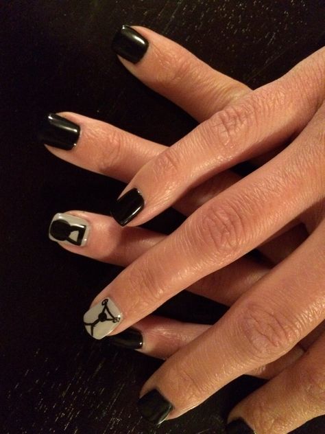 Crossfit nails :) Barbell Nail Art, Crossfit Nails, Cave Girl, 2022 Nails, Exercise Workouts, Crossfit Inspiration, Crossfit Motivation, Awesome Nails, Kool Aid