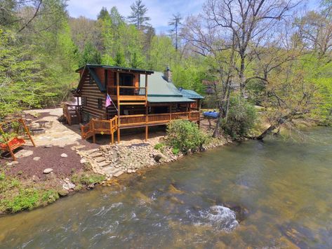 House With River Running Through It, River Homes, Table Fire Pit, A River Runs Through It, Chattahoochee National Forest, Rivers Edge, Blue Ridge Georgia, Mountain Cabins, River Cabin