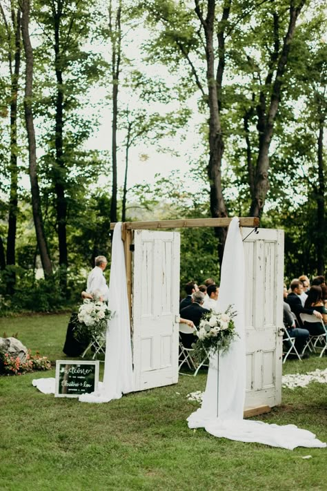 Wedding Ceremony Entrance, Tree Wedding Ceremony, Entrance Wedding, Ceremony Entrance, Wedding Ceremony Unity, Wedding Doors, Rustic Door, Garden Weddings Ceremony, Wedding Unity