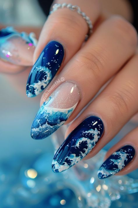 Mermaid Nail Art, Wave Nails, Beach Nail Designs, Themed Nails, Elegant Nail, Graduation Nails, Blue Nail Art, Mermaid Nails, Blue Nail Designs