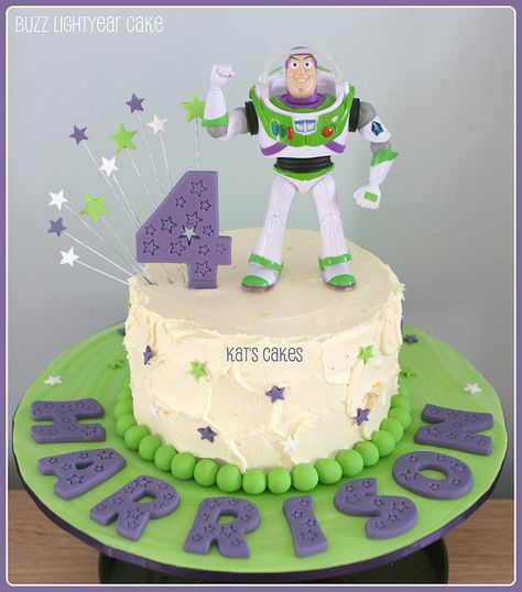 Buzz Lightyear Cake by Kat's Cakes, via Flickr....obviously it would be a 3, not a 4! Birthday Cake Buzz Lightyear, Buzz Light Year Birthday Cake, Buzzlight Year Cake Ideas, Buzz Birthday Cake, Simple Toy Story Cake, Buzz Light Year Cake, Buzz Birthday, Buzz Party, Buzz Lightyear Cake