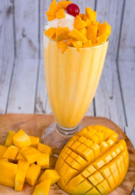 Mango Shake, Kids Cookbook, Creamy Pasta Recipes, Tastemade Recipes, Easy Smoothie Recipes, Mentally Strong, Easy Smoothies, Creamy Pasta, Diy Body