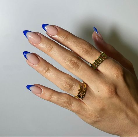 Navy Blue French Tips Almond, Blue French Almond Nails, Blue French Tips Almond, Blue Tips Nails, Aesthetic Hobbies, Types Of Fake Nails, Summer French Nails, French Bleu, Almond Nails French