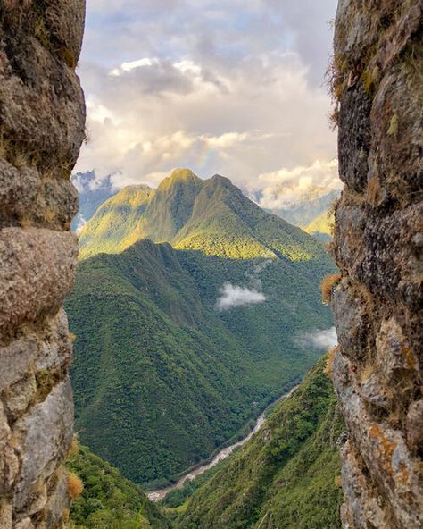 peru machu picchu inca trail mountains Machu Pichu Hike, Inca Trail Peru, Inca Trail Hike, To The Wonder, Hiking Photos, Wonder Of The World, Inca Trail, 7 Wonders, Travel Picture Ideas